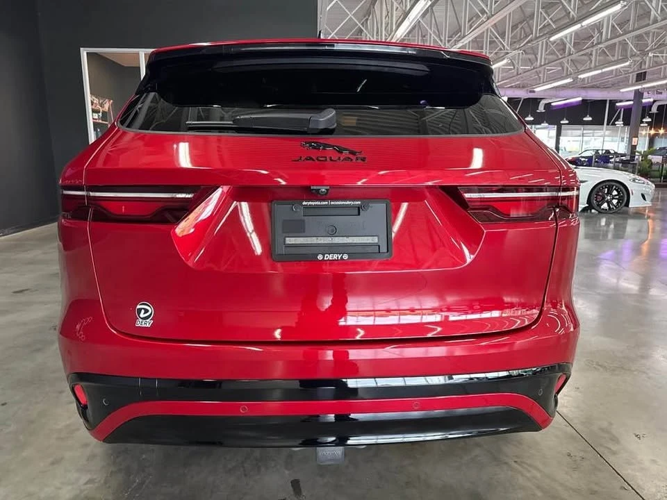 2024 Jaguar F-Pace - Image 8 of 19