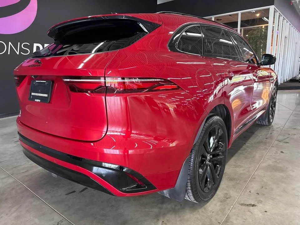 2024 Jaguar F-Pace - Image 7 of 19
