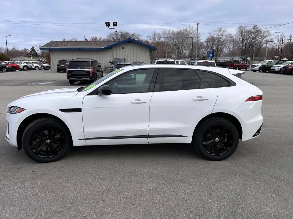 2024 Jaguar F-Pace - Image 7 of 19
