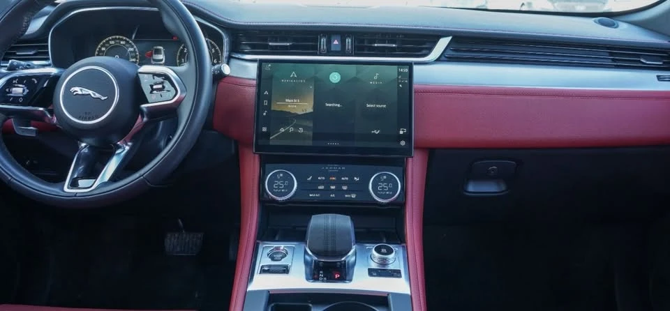 2024 Jaguar F-Pace - Image 20 of 20
