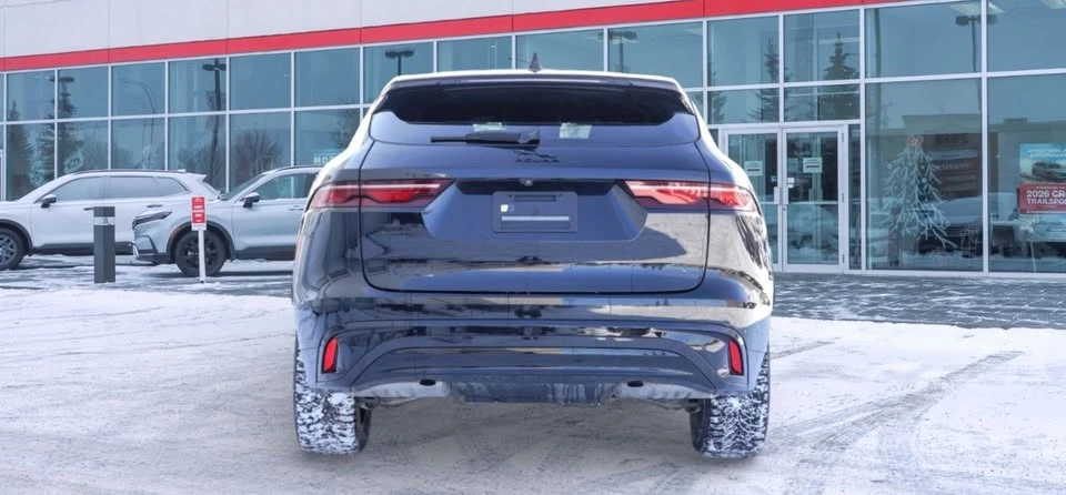 2024 Jaguar F-Pace - Image 5 of 20