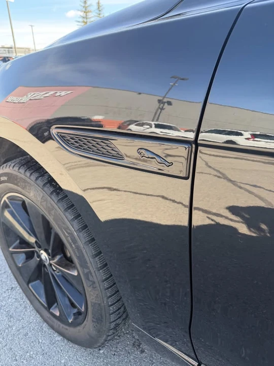 2024 Jaguar F-Pace - Image 6 of 19