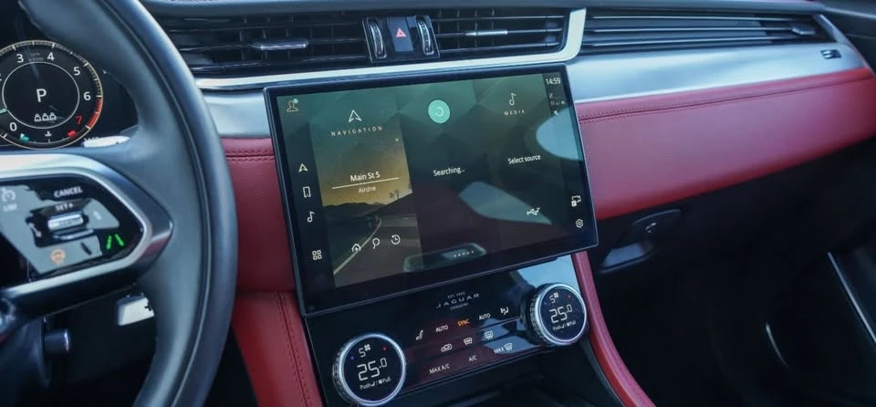 2024 Jaguar F-Pace - Image 16 of 20