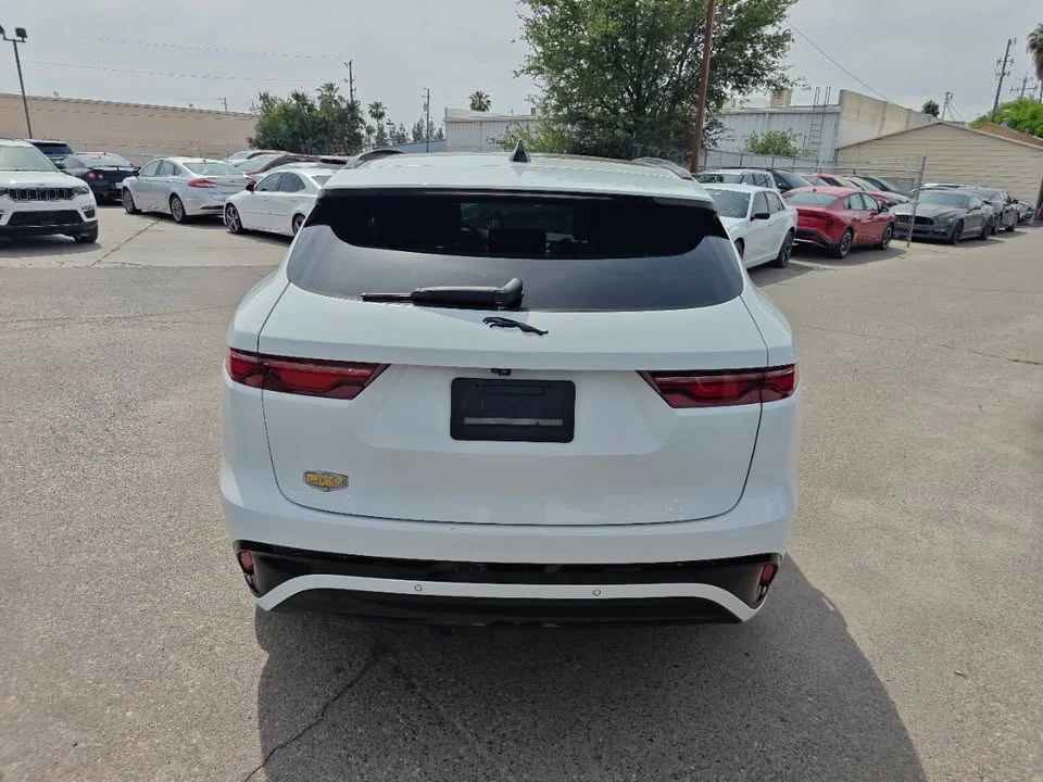 2024 Jaguar F-Pace - Image 19 of 20