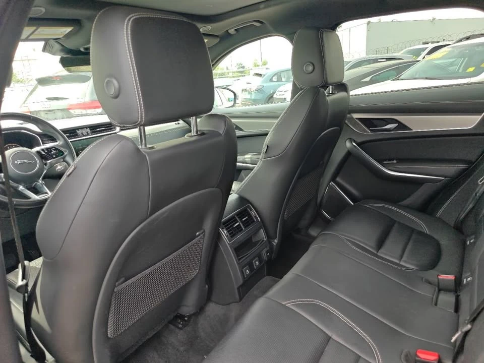2024 Jaguar F-Pace - Image 8 of 20
