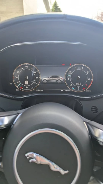 2024 Jaguar F-Pace - Image 5 of 8