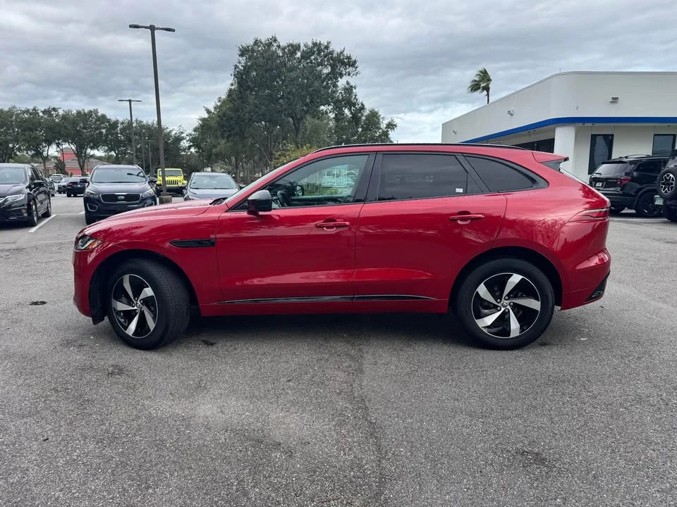 2024 Jaguar F-Pace - Image 3 of 13