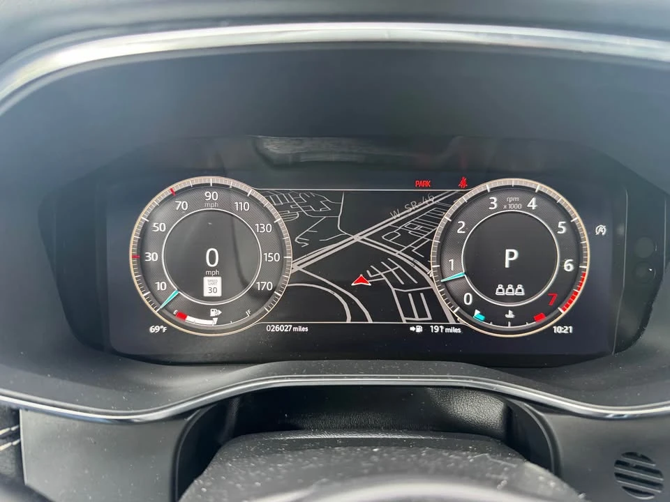 2024 Jaguar F-Pace - Image 9 of 13