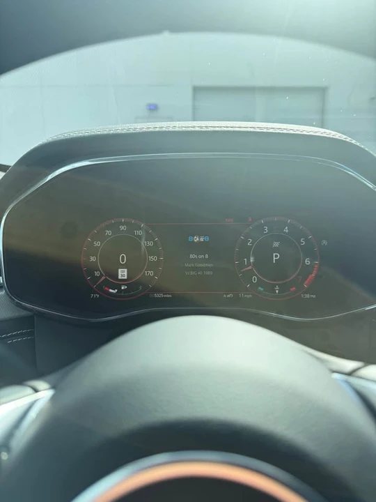 2024 Jaguar F-Pace - Image 12 of 13