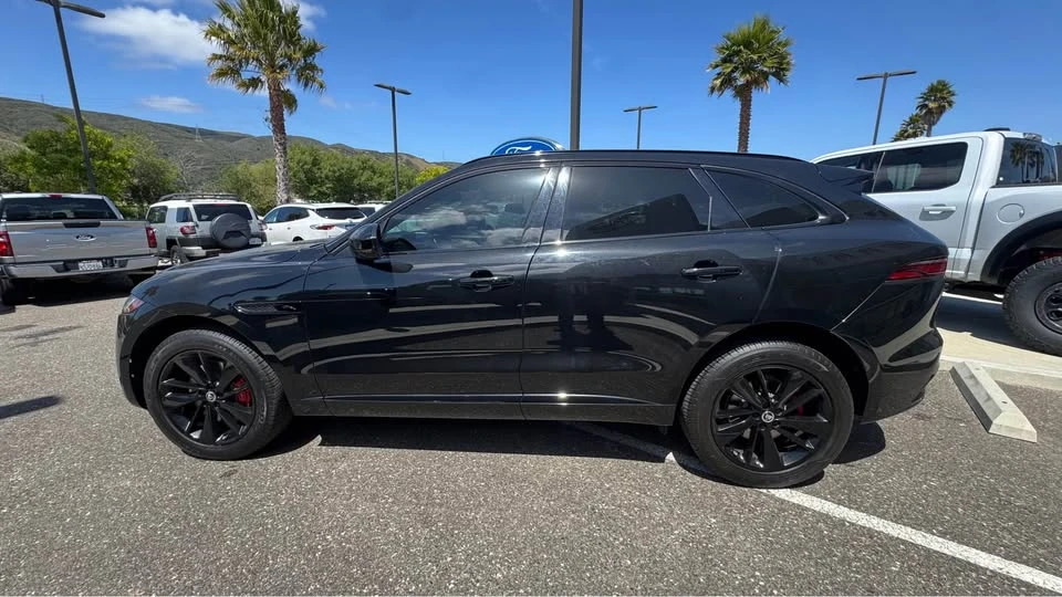 2024 Jaguar F-Pace - Image 6 of 10