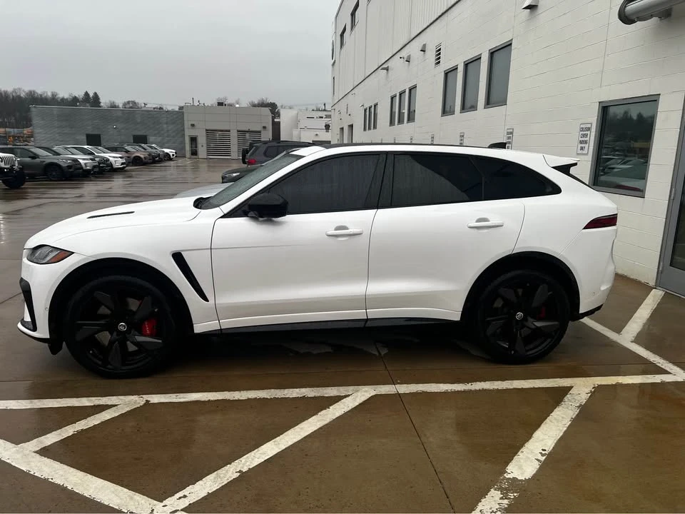2024 Jaguar F-Pace SVR - Image 6 of 18
