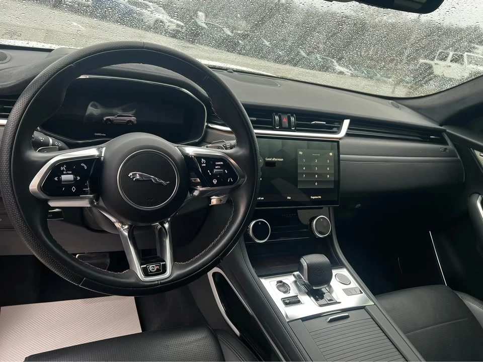 2024 Jaguar F-Pace SVR - Image 14 of 18