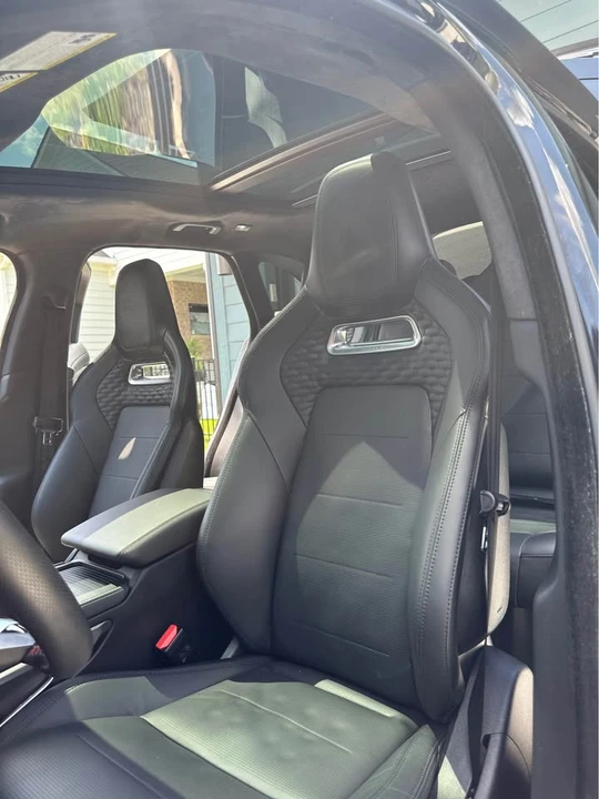 2024 Jaguar F-Pace SVR - Image 6 of 12