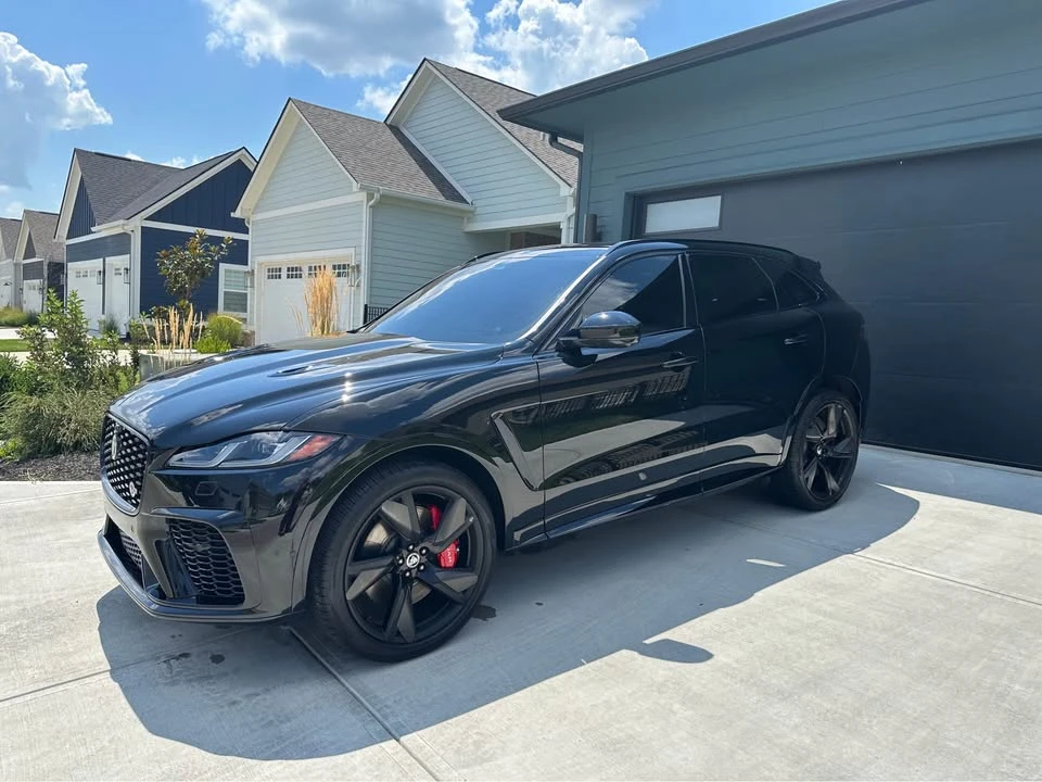 2024 Jaguar F-Pace SVR - Image 3 of 12