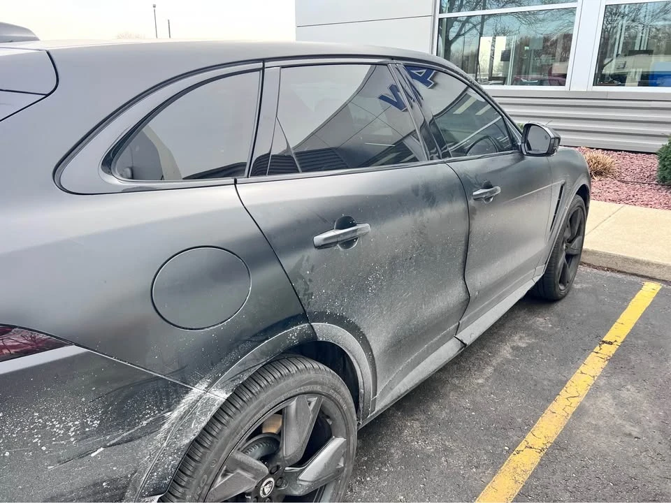 2024 Jaguar F-Pace SVR - Image 5 of 17