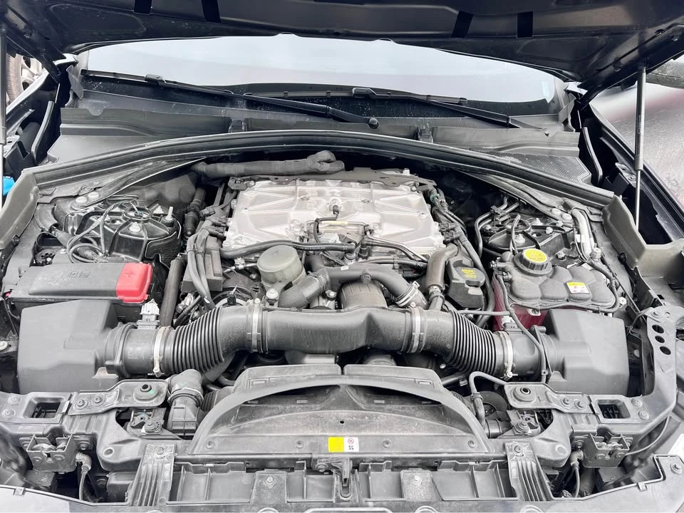 2024 Jaguar F-Pace SVR - Image 17 of 17