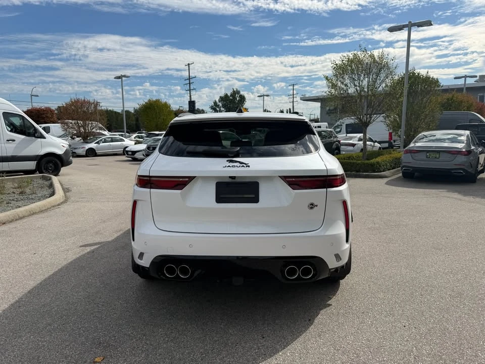 2024 Jaguar F-Pace SVR - Image 5 of 17