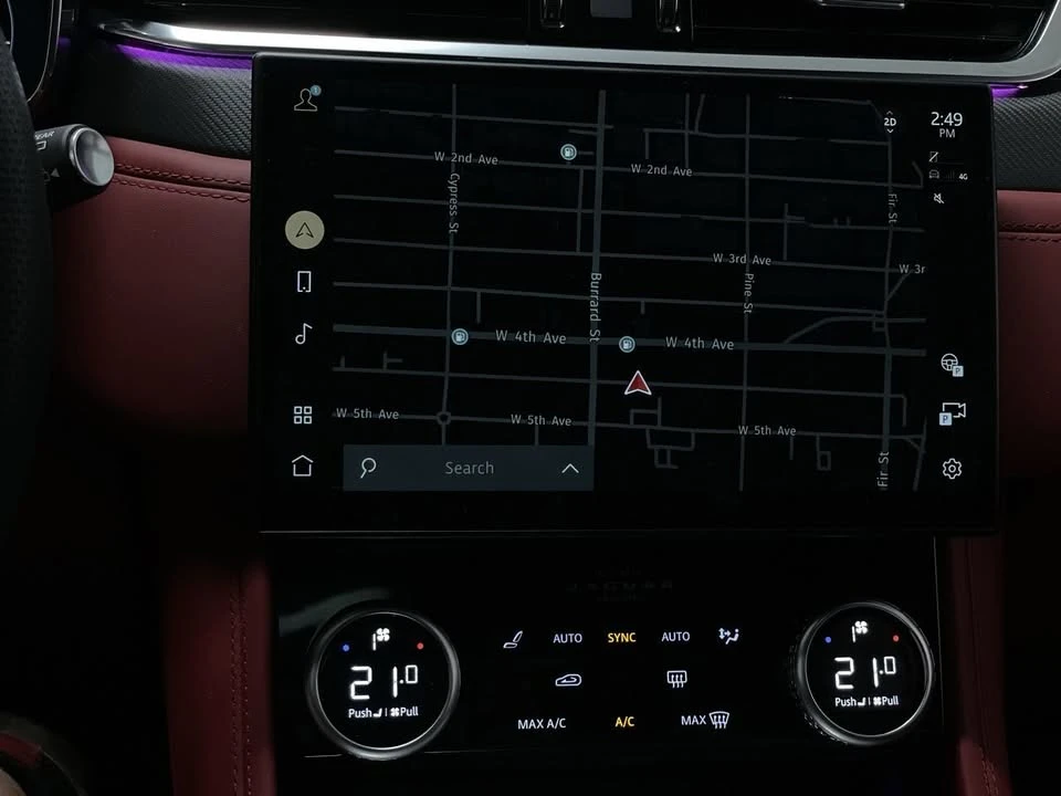 2024 Jaguar F-Pace SVR - Image 17 of 20