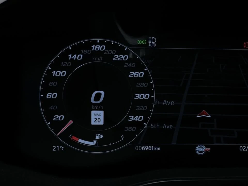 2024 Jaguar F-Pace SVR - Image 14 of 20