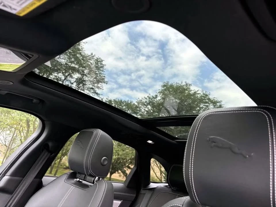 2024 Jaguar F-Pace - Image 12 of 14