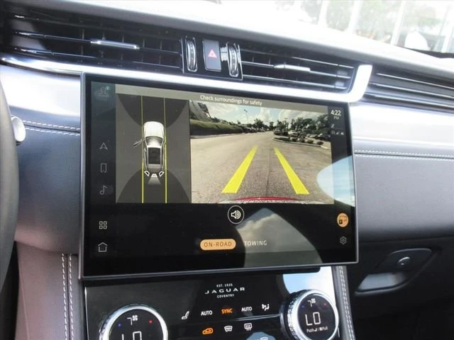 2024 Jaguar F-Pace - Image 10 of 12