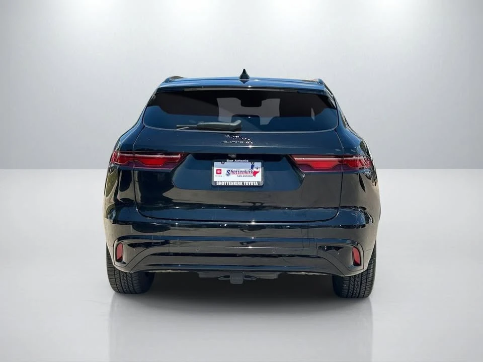 2024 Jaguar F-Pace - Image 5 of 20