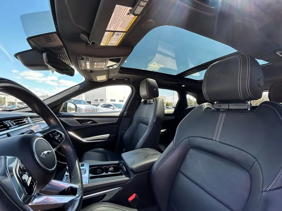 2024 Jaguar F-Pace - Image 11 of 20