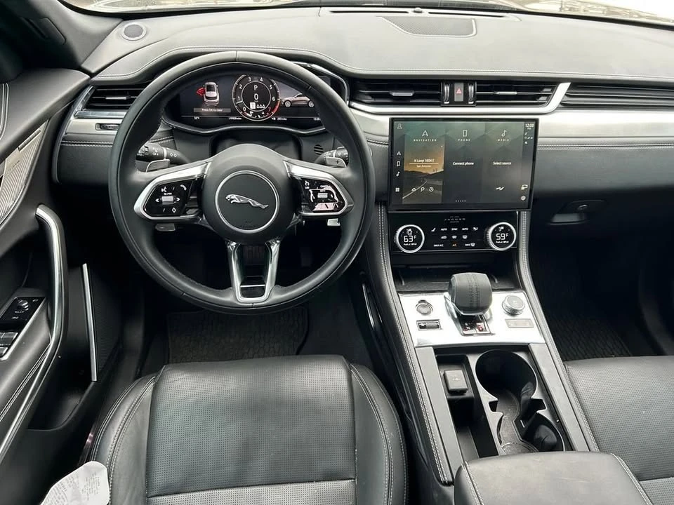 2024 Jaguar F-Pace - Image 16 of 19