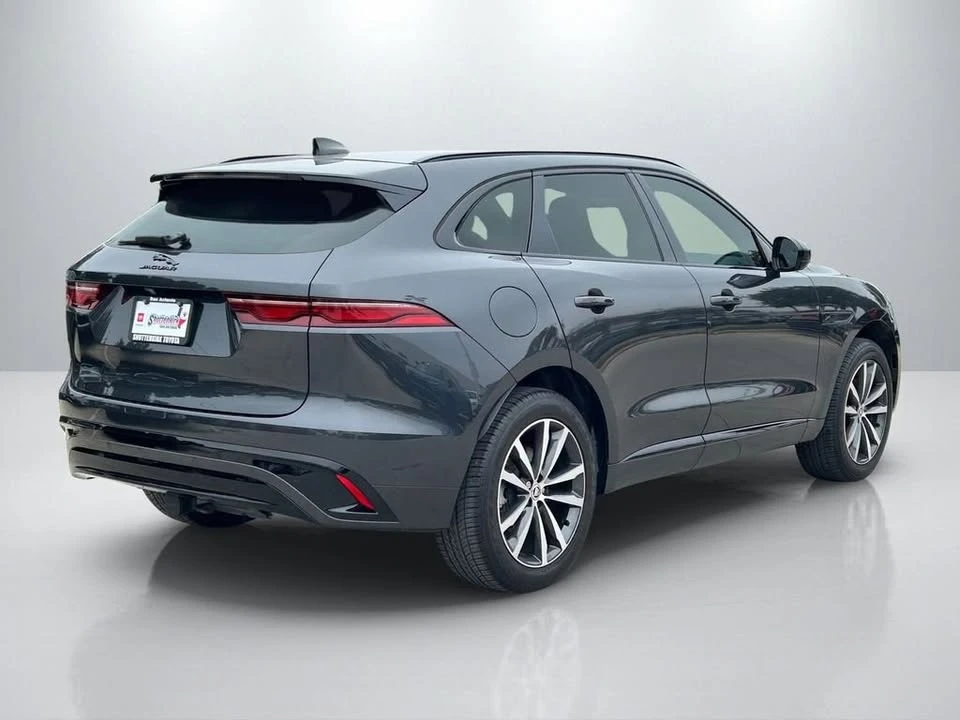 2024 Jaguar F-Pace - Image 4 of 19