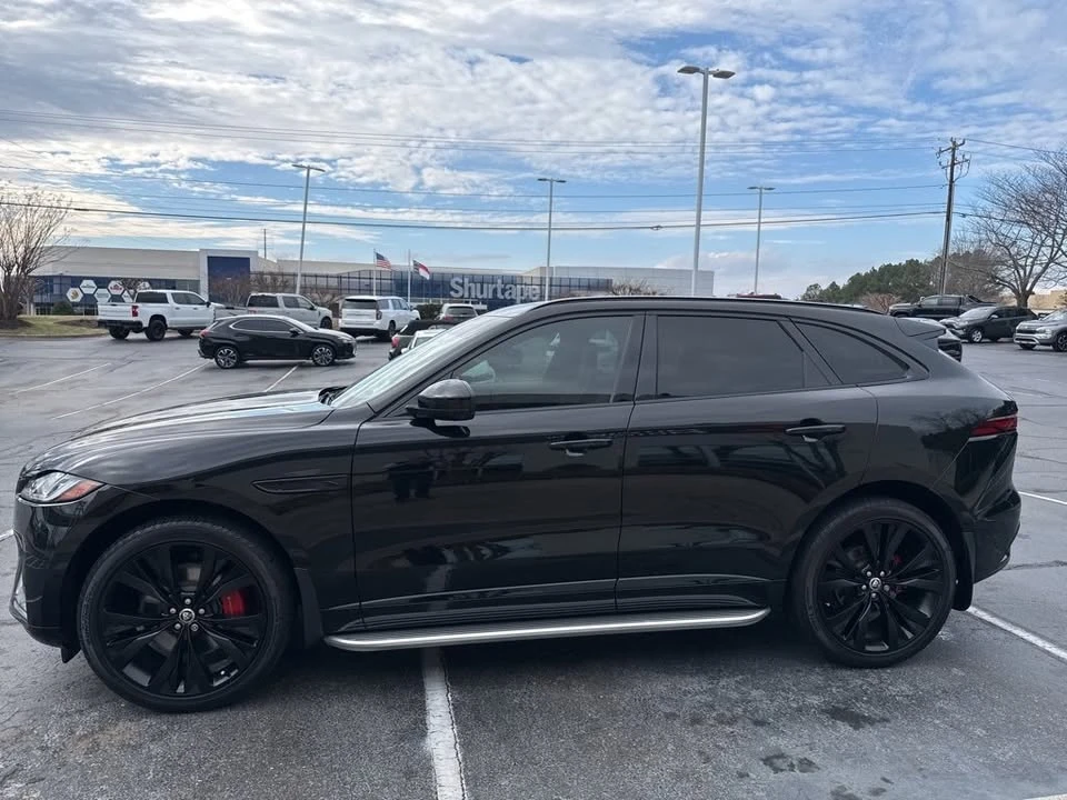 2024 Jaguar F-Pace - Image 9 of 15