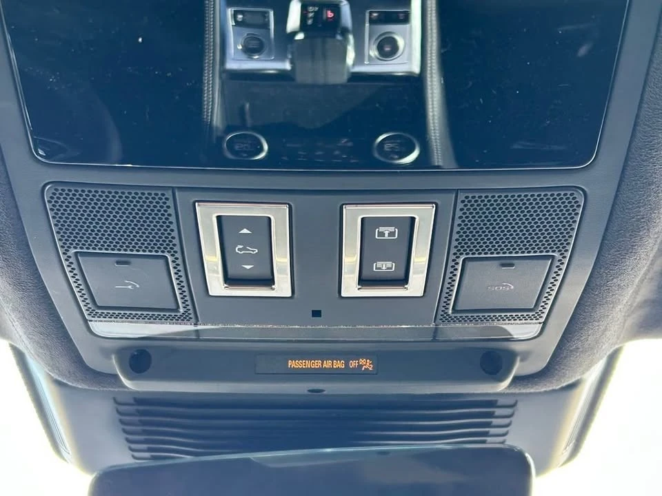 2024 Jaguar F-Pace - Image 17 of 19