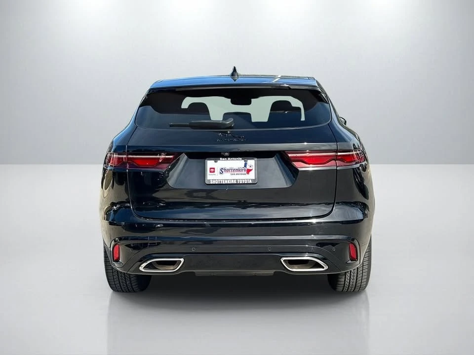 2024 Jaguar F-Pace - Image 5 of 20
