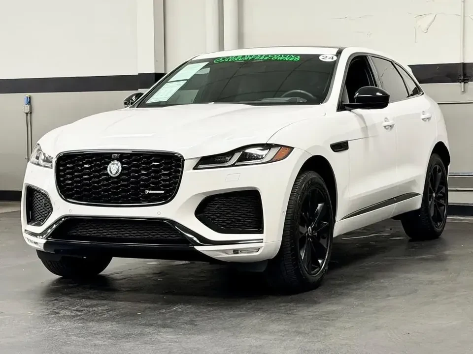2024 Jaguar F-Pace - Image 7 of 20