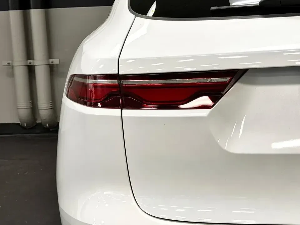 2024 Jaguar F-Pace - Image 20 of 20