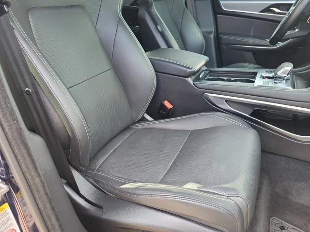2024 Jaguar F-Pace - Image 13 of 20