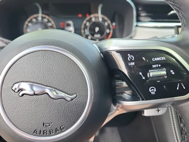 2024 Jaguar F-Pace - Image 17 of 20