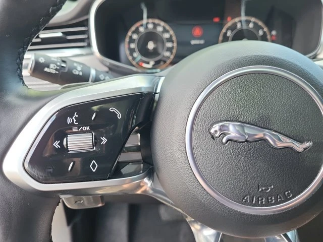 2024 Jaguar F-Pace - Image 16 of 20