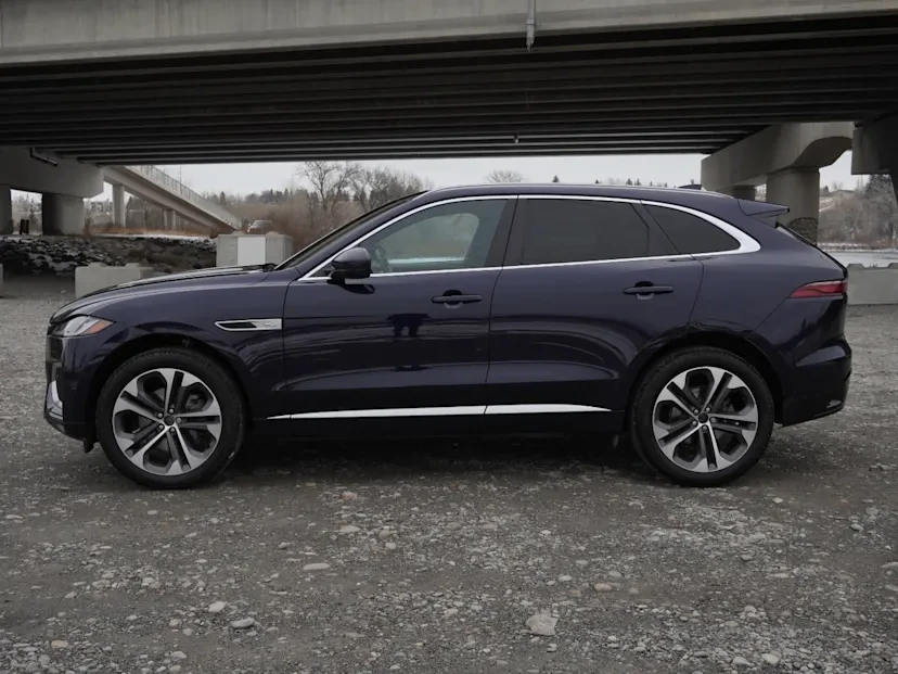 2024 Jaguar F-Pace - Image 4 of 19