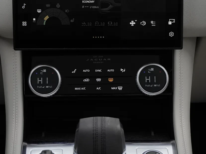 2024 Jaguar - Image 14 of 19