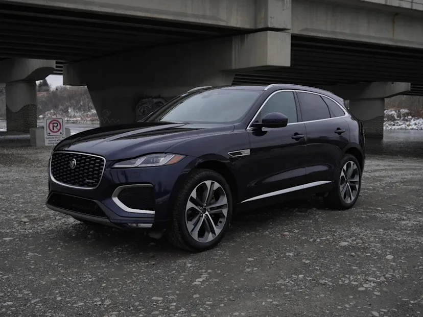 2024 Jaguar F-Pace - Image 3 of 19