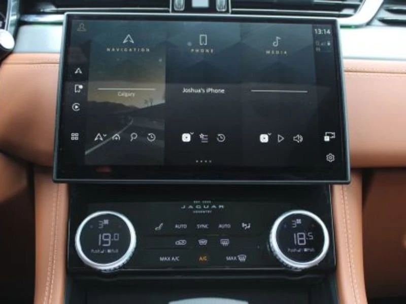 2024 Jaguar F-Pace SVR - Image 14 of 20