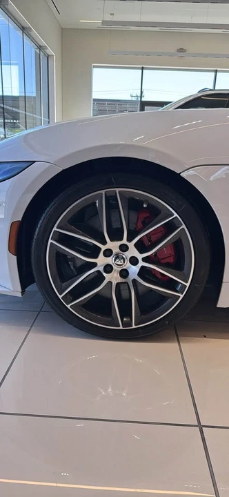 2024 Jaguar F-Type 2nd Gen - Image 5 of 6
