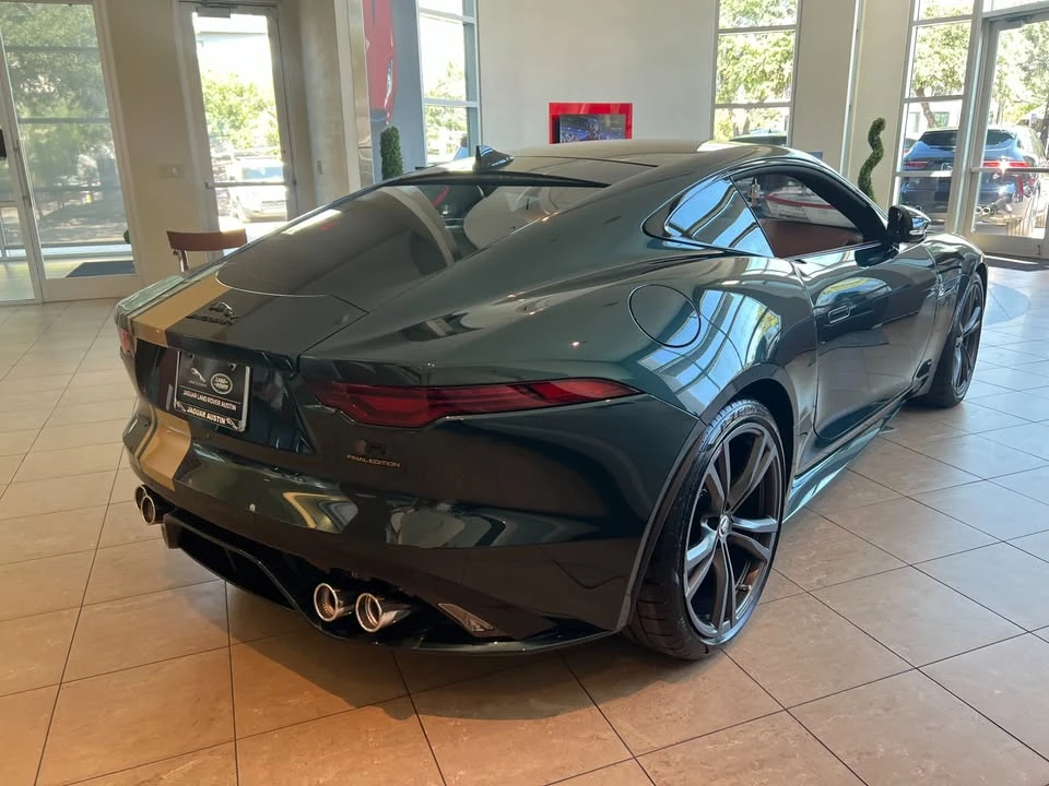 2024 Jaguar F-Type R 2nd Gen - Image 7 of 10