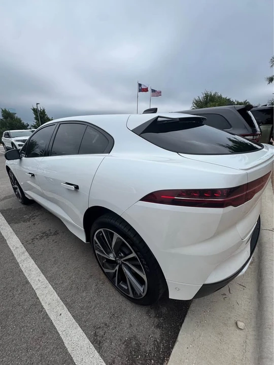 2024 Jaguar I-Pace - Image 2 of 4