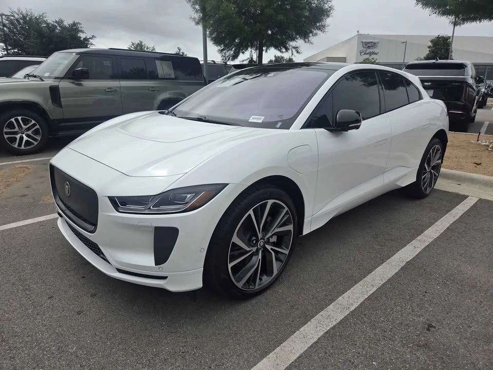 2024 Jaguar I-Pace - Image 3 of 8