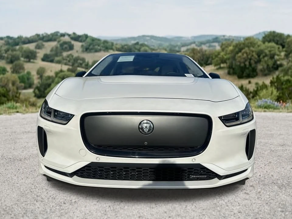 2024 Jaguar I-Pace - Image 2 of 20