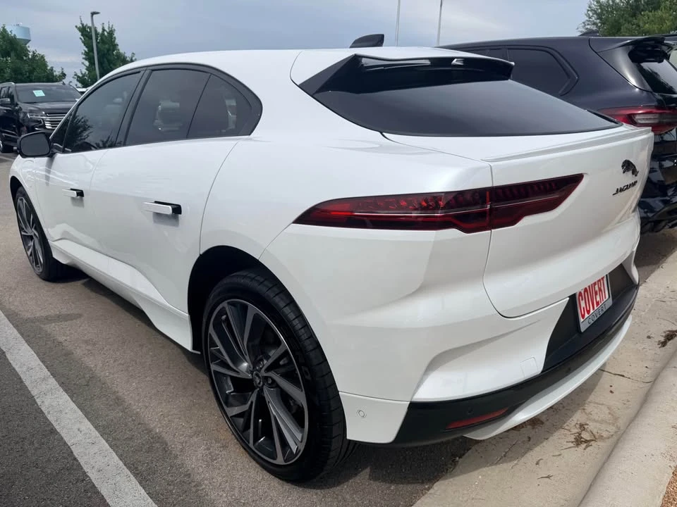 2024 Jaguar I-Pace - Image 4 of 10