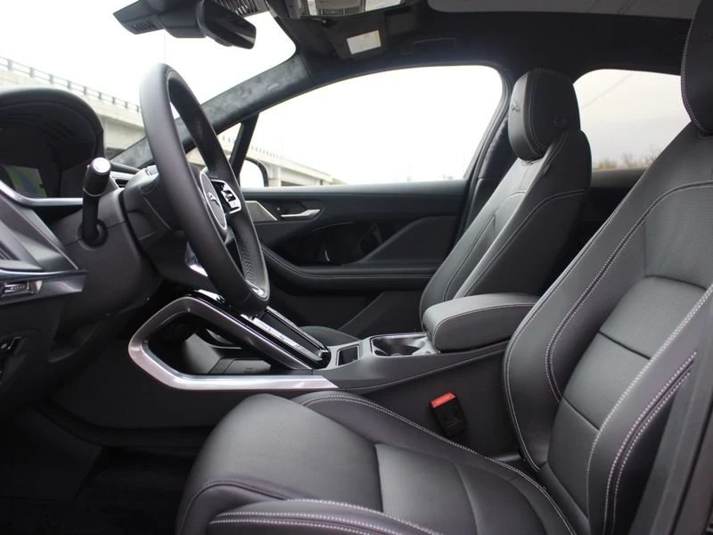 2024 Jaguar I-Pace - Image 10 of 20