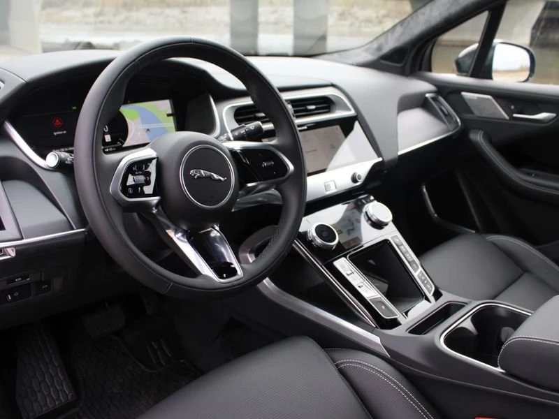 2024 Jaguar I-Pace - Image 8 of 20