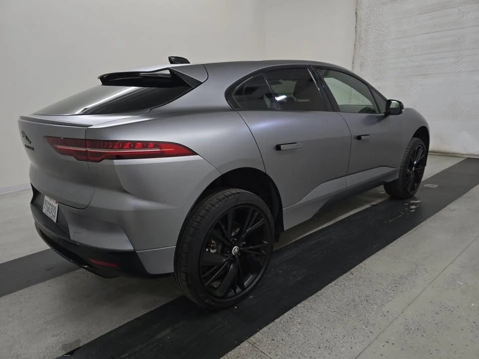 2024 Jaguar I-Pace - Image 7 of 12